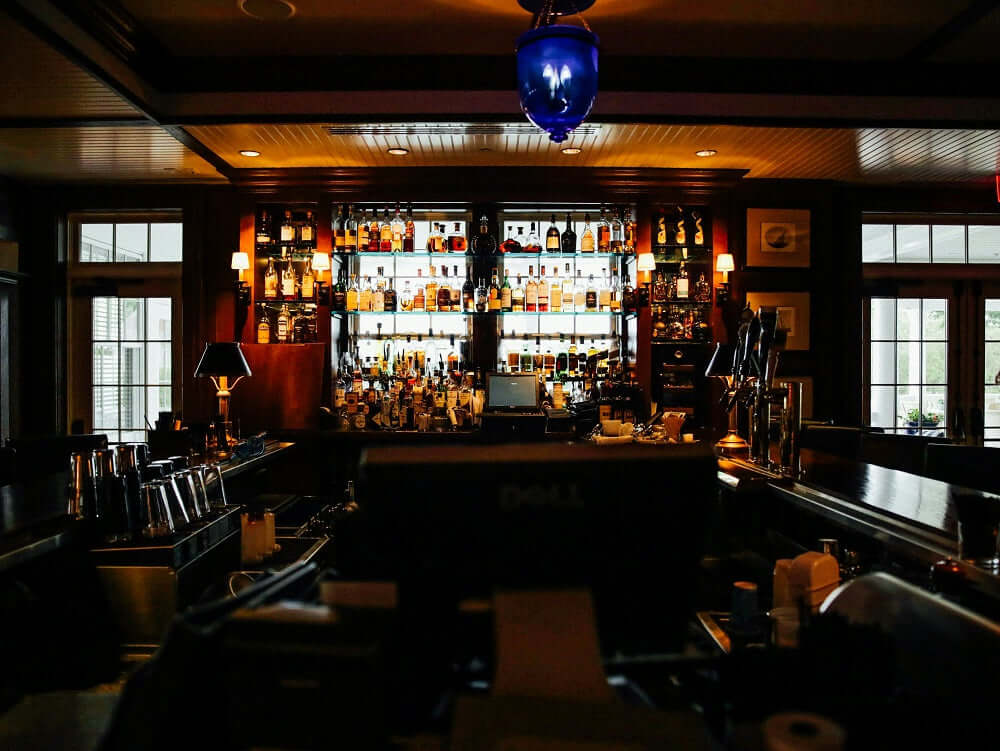 Liquor Guide: Build your Own Home Bar
