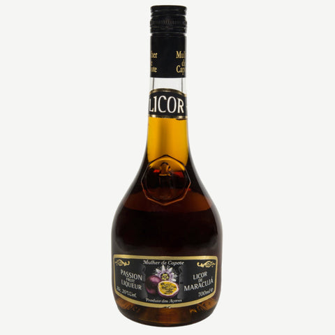 Mulher de Capote Passion Fruit Liqueur